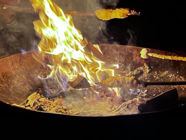 Feuerschale, Feuer, Stockbrot, Ministranten, Lagerfeuer