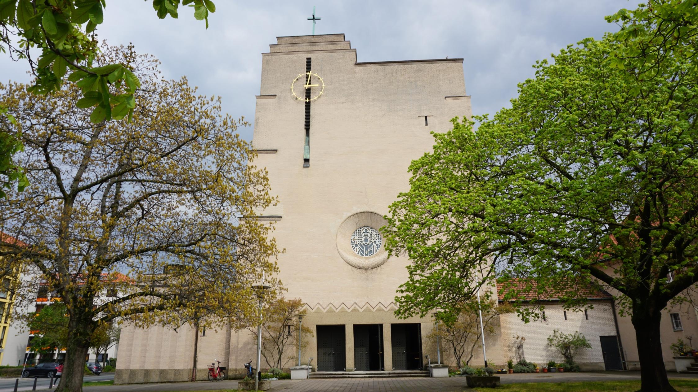 St. Bonifaz, Sieboldstr. 1, Seelsorgebereich Erlangen 2024