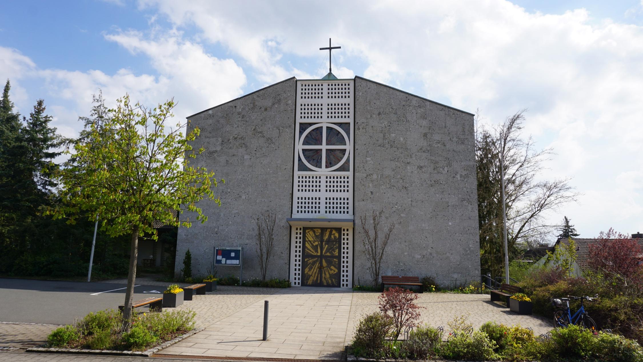 St. Kunigunde, Uttenreuth, Danziger Str. 17, Seelsorgebereich Erlangen 2024