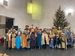 Sternsinger Gruppenfoto Dreikönig 2026